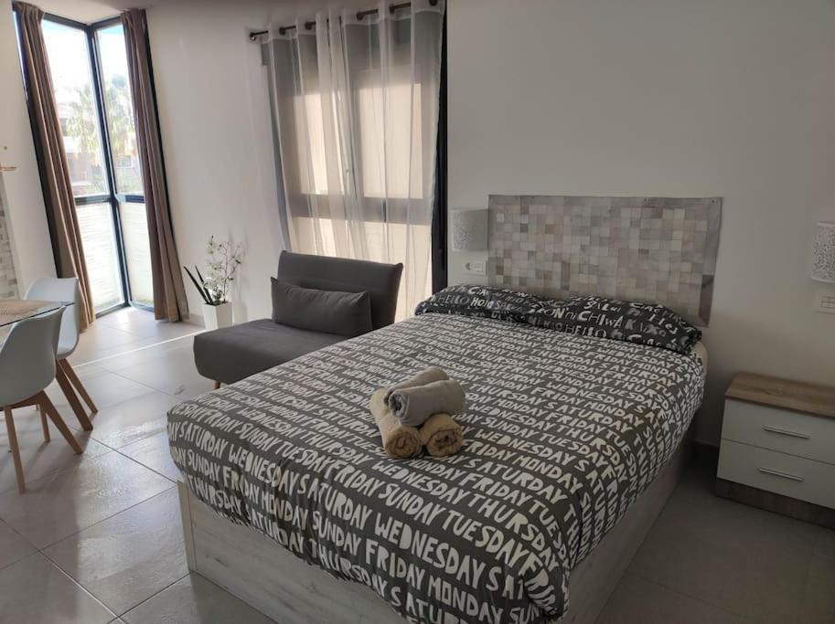 Nuevo Estudio Con Parking Gratis Màlaga Exteriér fotografie