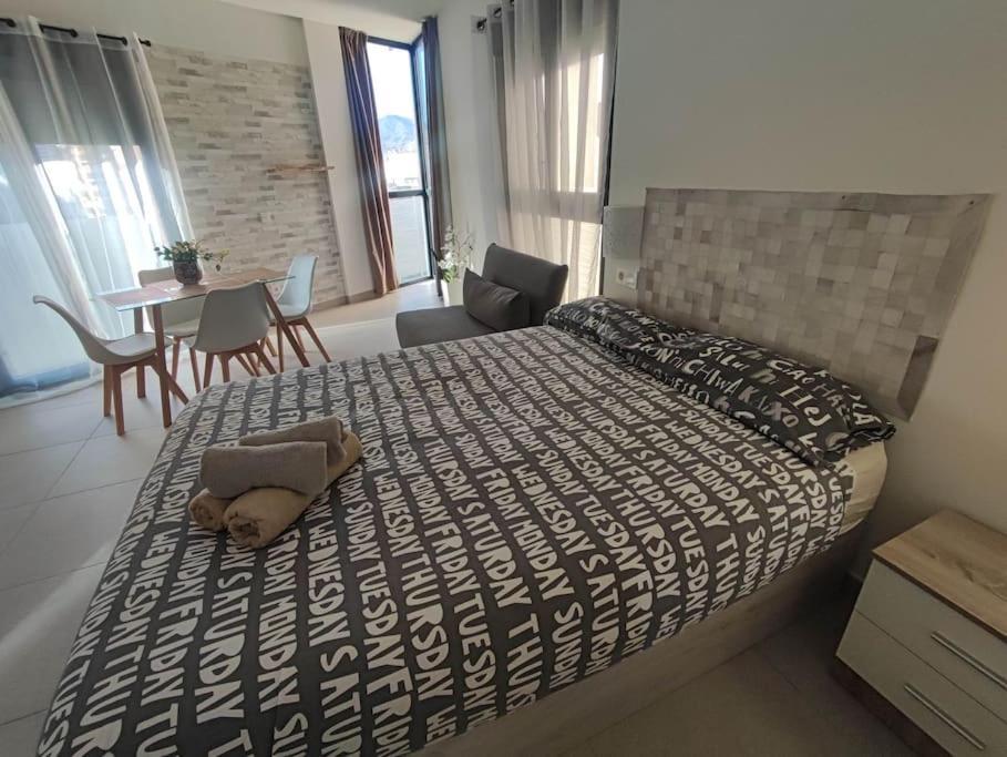 Nuevo Estudio Con Parking Gratis Màlaga Exteriér fotografie